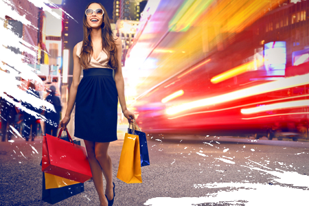 Persona de compras en la ciudad